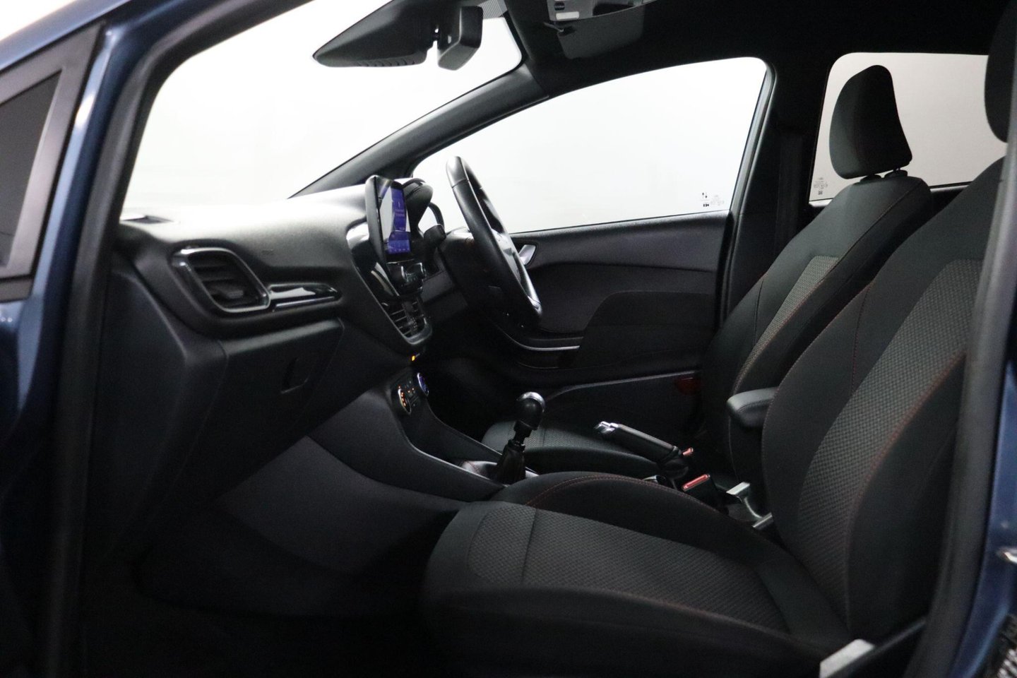 2021 Ford Fiesta — image 36