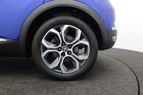 Renault Captur 5dr 1.6 E-Tech Techno Petrol Plug-in Hybrid Automatic 35