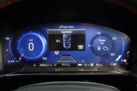 Ford Kuga ST-LINE X 15