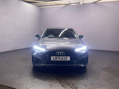 Audi A4 2.0 TFSI 35 Black Edition Saloon 4dr Petrol S Tronic Euro 6 (s/s) (150 ps) 3