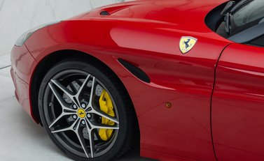Ferrari California T HANDLING SPECIALE 35