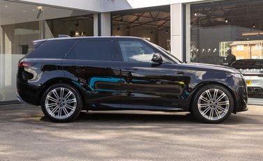 Land Rover Range Rover Sport P400 AUTOBIOGRAPHY 3