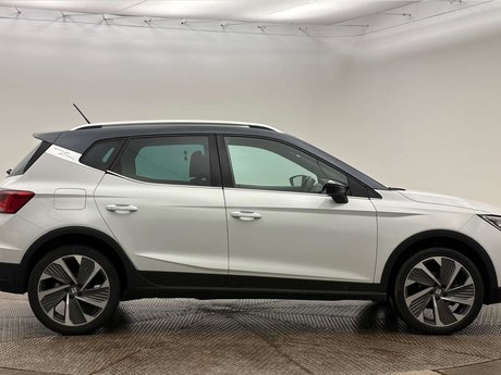 SEAT Arona 1.0 Arona FR Edition TSI Semi-Auto 5dr 4