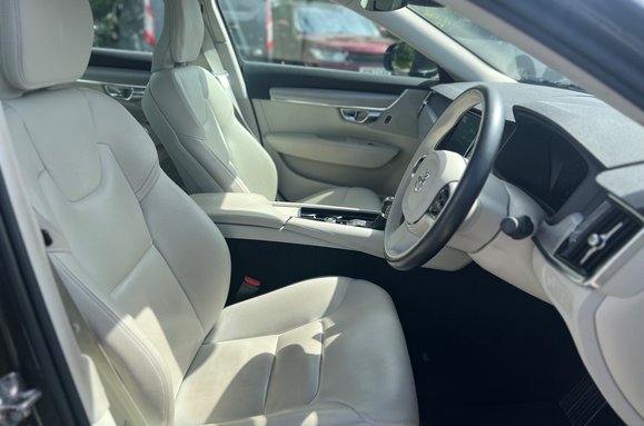 Volvo S90 2.0 T4 MOMENTUM PLUS AUTO 11
