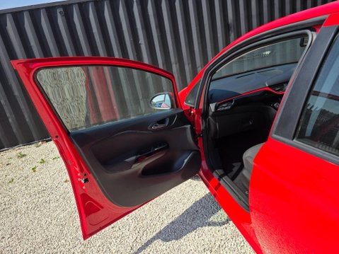 Vauxhall Corsa 1.4i ecoTEC SRi Nav Euro 6 5dr 16