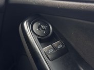 Ford Fiesta 1.0 Fiesta Zetec T 5dr 25