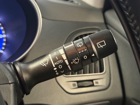 Hyundai ix35 1.7 CRDi SE Euro 5 (s/s) 5dr (Nav) 18