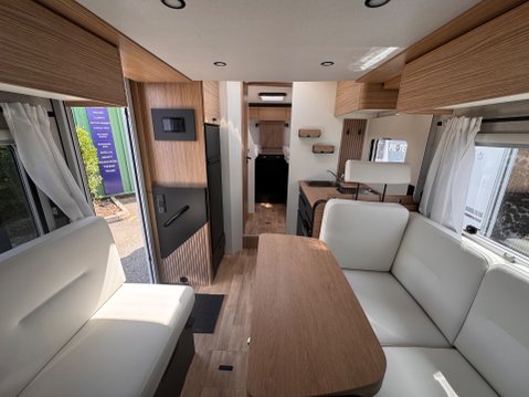 Pilote P740FGJ Evidence 2025 MODEL 2