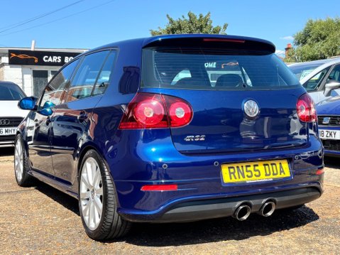 Volkswagen Golf 3.2 V6 R32 DSG 4Motion 5dr 10