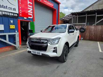 Isuzu D-Max V-CROSS DCB AUTO