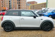 Mini Hatch COOPER.. 6 SERVICES.. ONLY £20 ROAD TAX.. STUNNING EXAMPLE 13