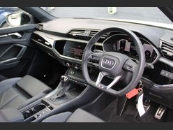Audi Q3 TFSI S LINE BLACK EDITION 14