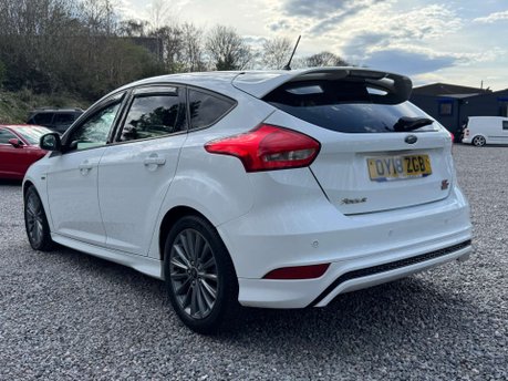 Ford Focus 1.0 Focus ST-Line 5dr 6