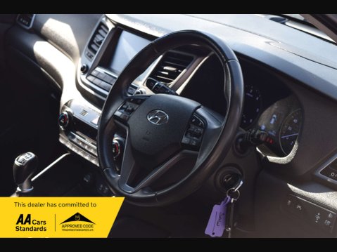 Hyundai TUCSON 1.7 Tucson SE Nav Blue Drive 2WD CRDi 5dr 36