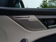 Jaguar F-Pace 5.0 SVR 15