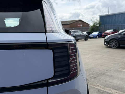 Volvo Ex30 Single Motor Extended Range 69kWh Plus SUV 5dr Electric Auto (272 ps) 19