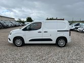 Vauxhall Combo SWB L1H1 Low Roof Sportive 2000 Air Con Sensors Nav EURO 6 NO VAT 1