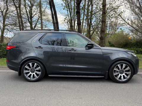 Land Rover Discovery 3.0 SD V6 HSE SUV 5dr Diesel Auto 4WD Euro 6 (s/s) (306 ps) 13