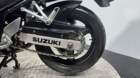 Suzuki Bandit 600 GSF 2001 ONLY 18K MK2 LONG MOT VERY CLEAN 600CC A2 BIKE 25