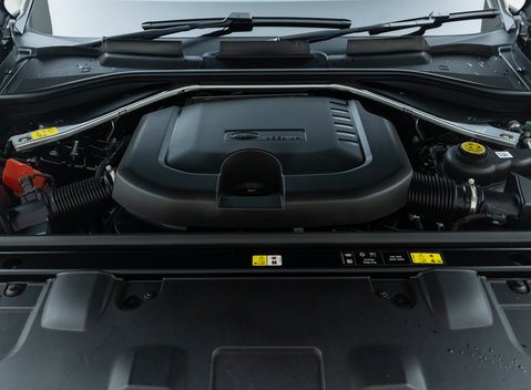 Land Rover Range Rover D350 AUTOBIOGRAPHY LWB 38