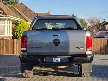 Volkswagen Amarok 3.0 TDI V6 BlueMotion Tech Highline Pickup Double Cab 4dr Diesel Auto 4Moti 4