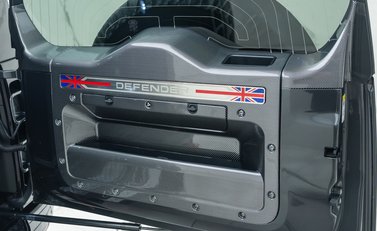 Land Rover Defender 110 X D350 44