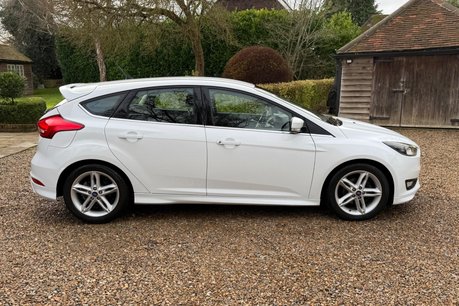 Ford Focus ZETEC S TDCI 16
