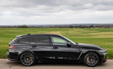 BMW M3 COMPETITION M XDRIVE TOURING 3