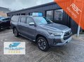 Toyota Hilux INVINCIBLE 4WD D-4D DCB 1