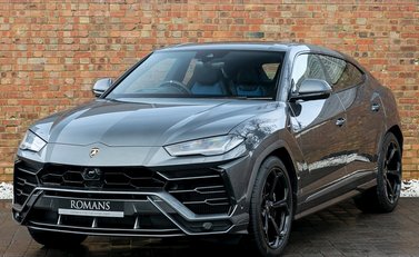 Lamborghini Urus 6