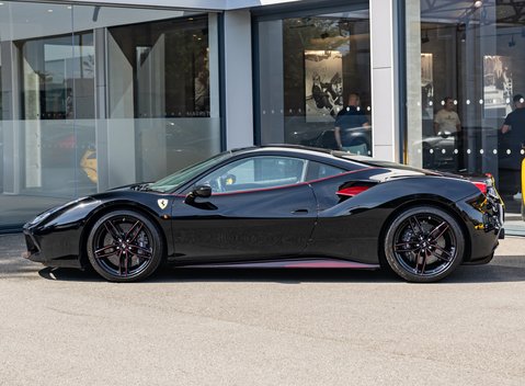 Ferrari 488 GTB Tailor Made 3