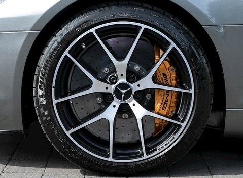 Mercedes-Benz SLS AMG GT Final Edition 12