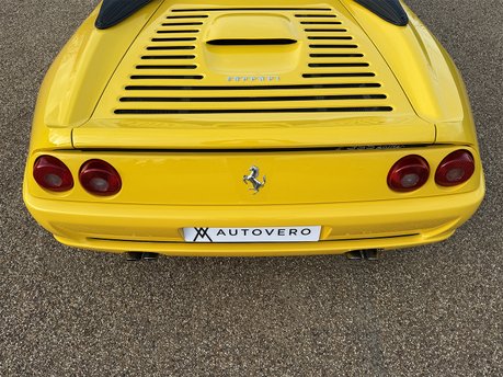 Ferrari F355 SPIDER MANUAL 28