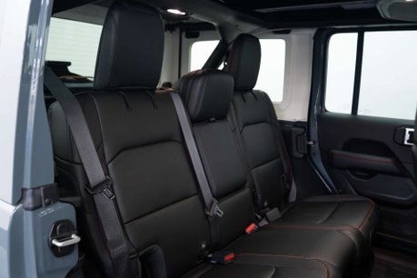 Jeep Wrangler 2.0 Wrangler Rubicon Unlimited Edition Auto 4WD 4dr 39