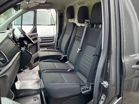 Ford Transit Custom 2.0 280 EcoBlue Limited Auto L1 H1 Euro 6 (s/s) 5dr 17