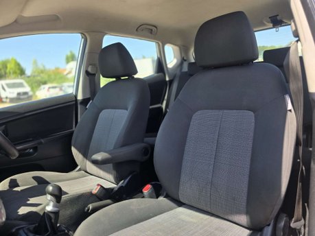 Kia Venga 1.4 1 MPV 5dr Petrol Manual Euro 5 (89 bhp) 19