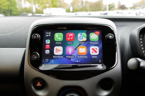 Toyota Aygo VVT-I X-PLAY X-SHIFT 30