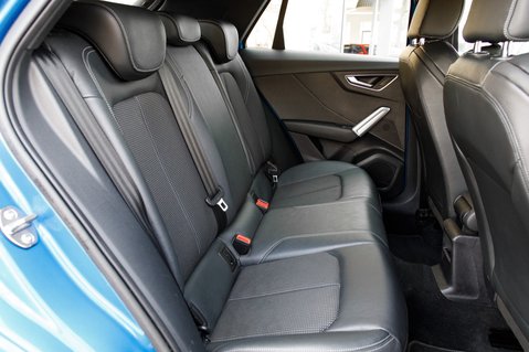 Audi Q2 TFSI S LINE 40