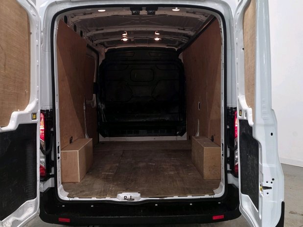 Ford Transit TRANSIT 350 L3 DIESEL FWD 2.0 Eco Blue 130ps H2 Leader Van [DAP] 8