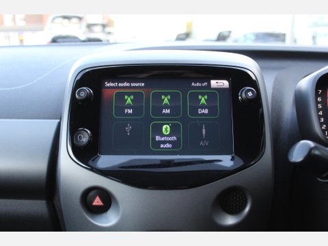 Toyota Aygo VVT-I X-TREND 18