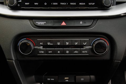 Kia Ceed 3 ISG 37