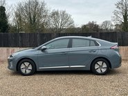 Hyundai IONIQ PREMIUM MHEV 6