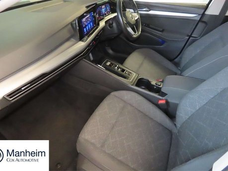 Volkswagen Golf 1.5 eTSI MHEV Life Hatchback 5dr Petrol Hybrid DSG Euro 6 (s/s) (150 ps) 2