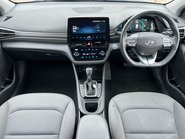 Hyundai IONIQ PREMIUM MHEV 10