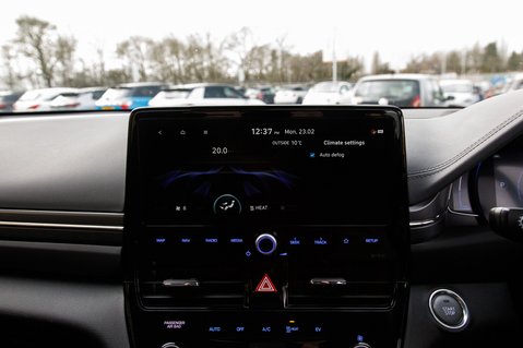 Hyundai IONIQ PREMIUM 31