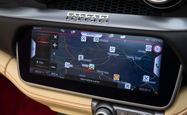 Ferrari Portofino 12