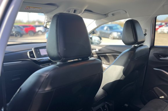 Vauxhall Grandland 1.5 Turbo D Ultimate Auto 28