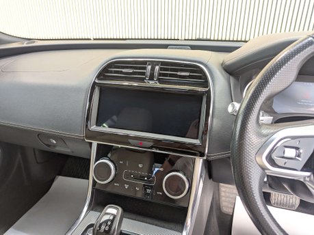 Jaguar XE 2.0 XE R-Dynamic S Auto 4dr 55