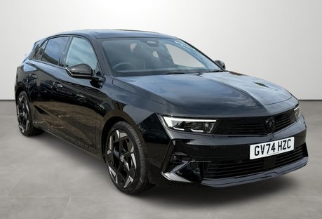 Vauxhall Astra 1.6 Plug-in Hybrid GSe 5dr Auto [Pan roof]