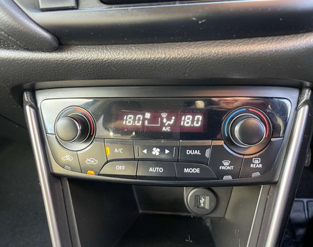 Suzuki SX4 S-Cross 1.4 SX4 S-Cross Motion Boosterjet MHEV 5dr 38